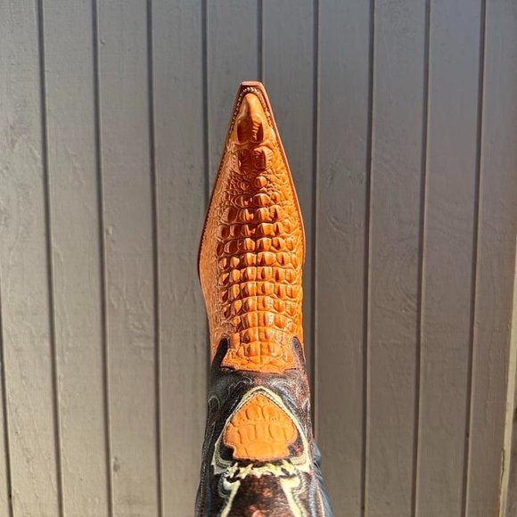 #67 Crocodile Design Western Boot, Style Model 930